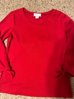 Liz Claiborne Red Long-Sleeve Tie-Cuff Top